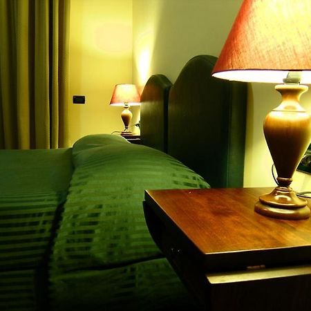 Relax Style House Central Rooms เปสการา ภายนอก รูปภาพ
