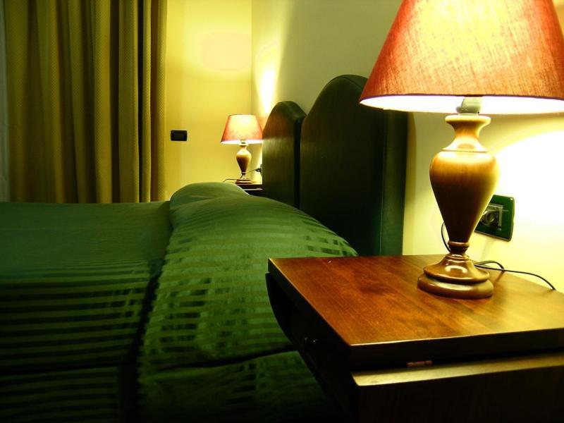 Relax Style House Central Rooms เปสการา ภายนอก รูปภาพ