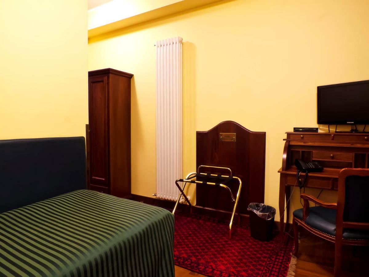 Relax Style House Central Rooms เปสการา ภายนอก รูปภาพ
